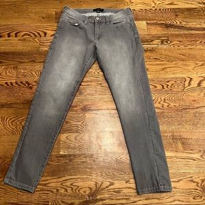 🌈3/$20🌈 Banana Republic Skinny Fit grey jeans. Size 27/4 EUC